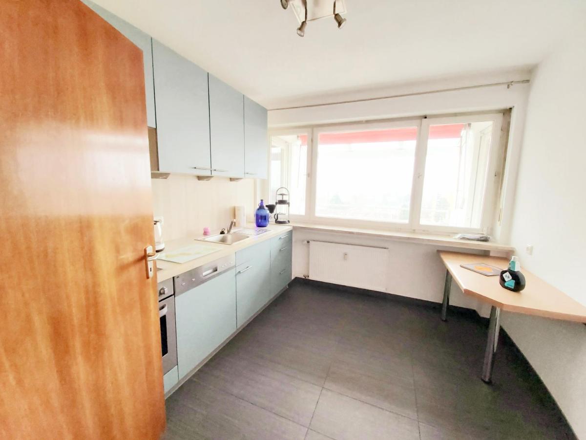 Penthouse "Marc Aurel" - Greatview, Wifi & Netflix Apartment Schweinfurt Exterior photo