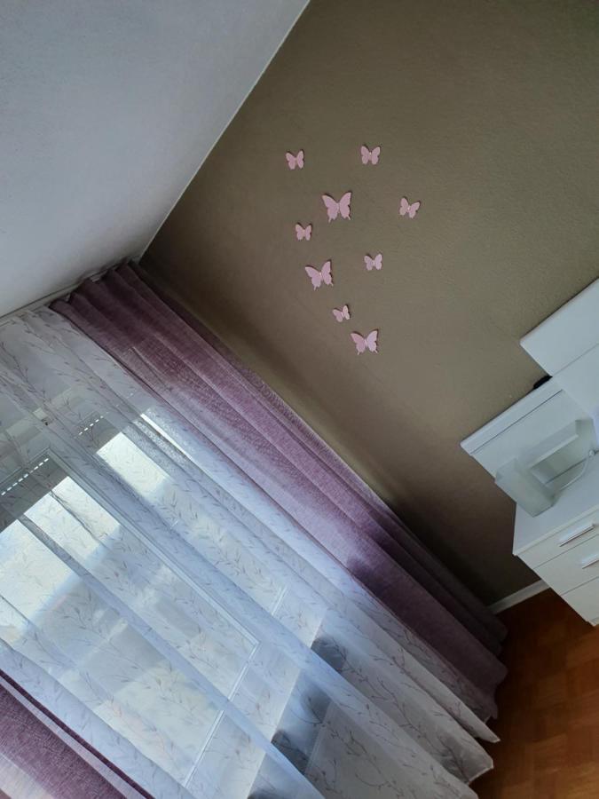 Penthouse "Marc Aurel" - Greatview, Wifi & Netflix Apartment Schweinfurt Exterior photo