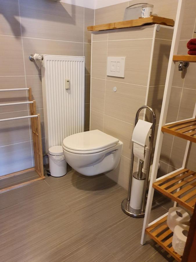 Penthouse "Marc Aurel" - Greatview, Wifi & Netflix Apartment Schweinfurt Exterior photo